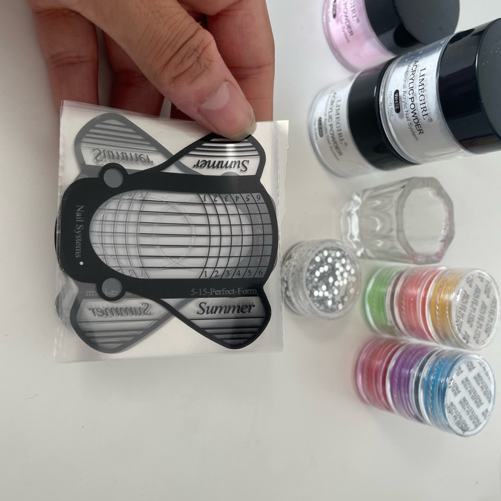 Nail kit - Picture 4 of 4